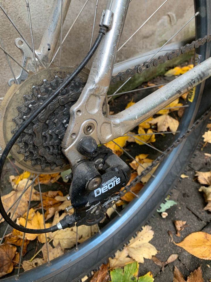 Specialized RST MTB Shimano Deore LX / XT Mavic Tioga in Köln