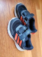 Adidas Kinderturnschuhe Größe 24 Friedrichshain-Kreuzberg - Friedrichshain Vorschau