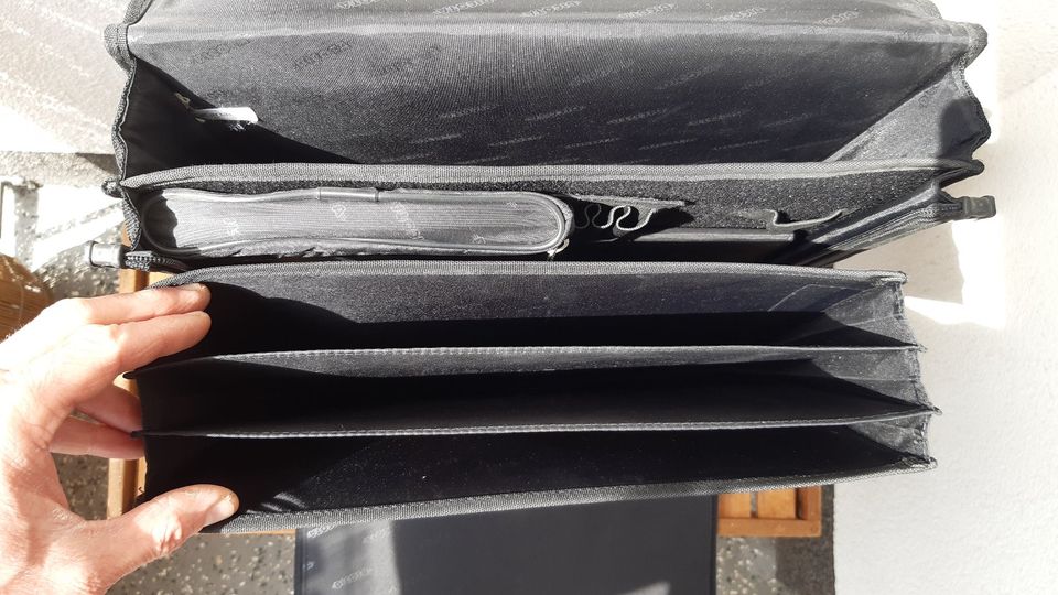 DICOTA Business Tasche, passend für 15,6 inch, gut verarbeitet in Düsseldorf