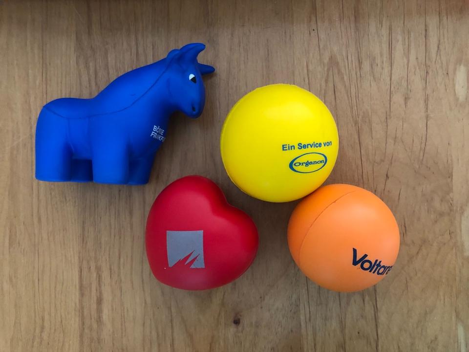 Stressbälle Stier Gesicht Trainingsbälle squishy in Frankfurt am Main