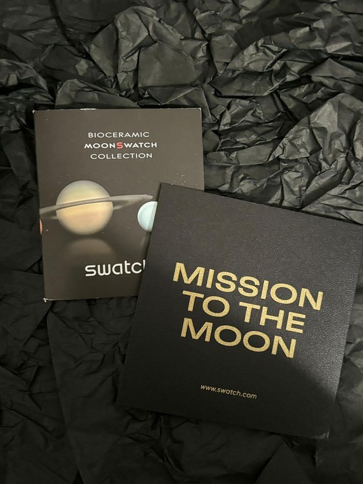 Omega X Swatch Mission to the Moonshine Gold Cold Moon in Sarstedt