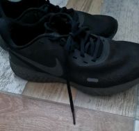 Schuhe Nike 41 Sportschuhe Turnschuhe schwarz Sachsen-Anhalt - Magdeburg Vorschau