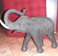 Dekofigur Elefant Nordrhein-Westfalen - Velbert Vorschau