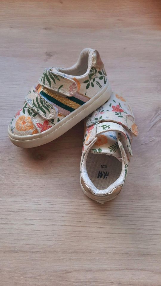 Sommer Sneaker von H&M Gr. 20/21 in Talheim