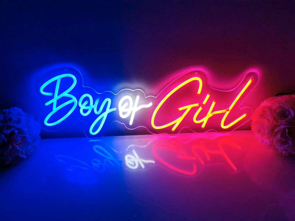 Neon Leuchtschild "L" - Boy or Girl - Vermietung in Halle (Westfalen)