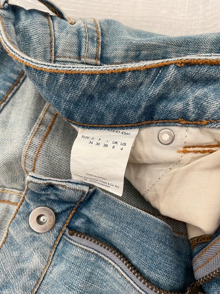 Jeans s. Oliver Größe 34 in Kiedrich