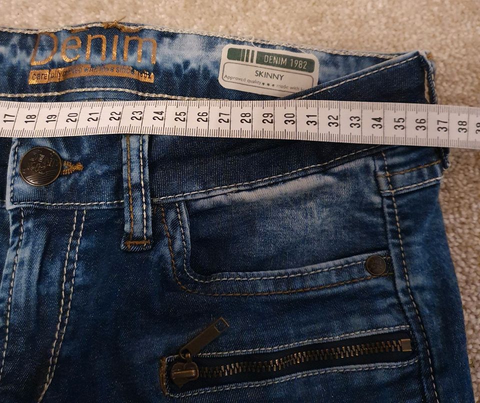 Jeans Skinny gr. 34/36  neu in Saarwellingen