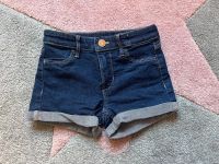 H&M Jeansshorts Shorts kurze Hose 104 dunkelblau Baden-Württemberg - Karlsdorf-Neuthard Vorschau