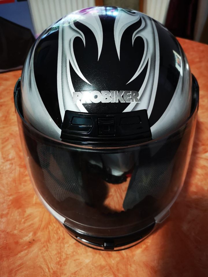 Motorradhelm zu verkaufen in Heidelberg