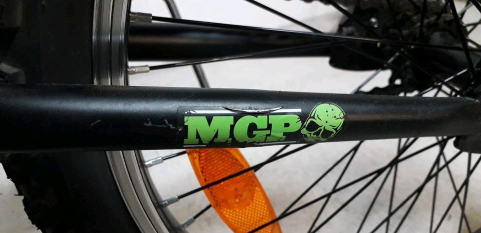 BMX MADD GEAR 20" schwarz in Bernsdorf