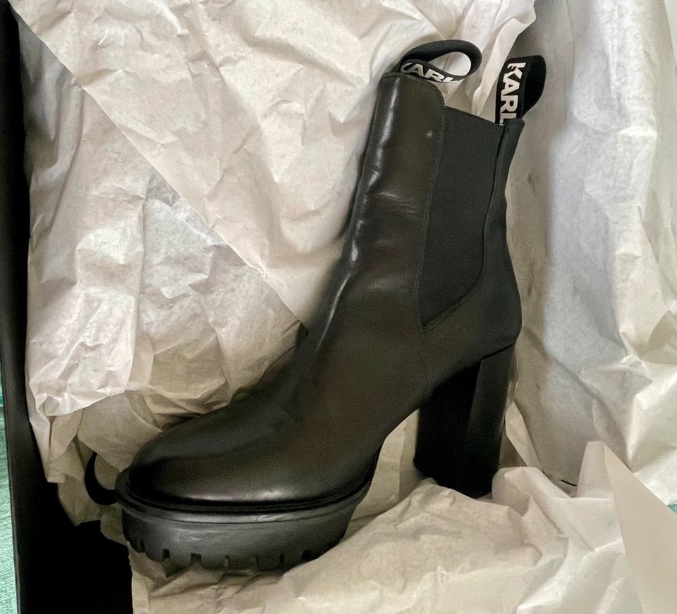 Karl Lagerfeld Ankle Boots Leder ungetragen 38 in Meiningen