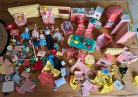 Mini Barbie Puppen Sammlung Lego Küche Zubehör Nordrhein-Westfalen - Grevenbroich Vorschau