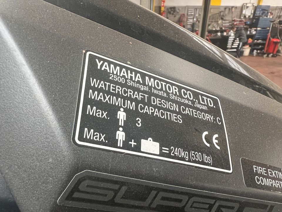 Yamaha FX SVHO Waverunner 300PS - Baujahr 2021 in Frankfurt am Main
