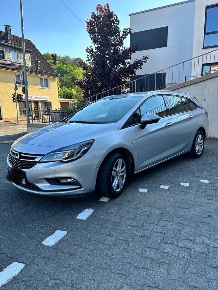 Opel Astra in Waldbröl