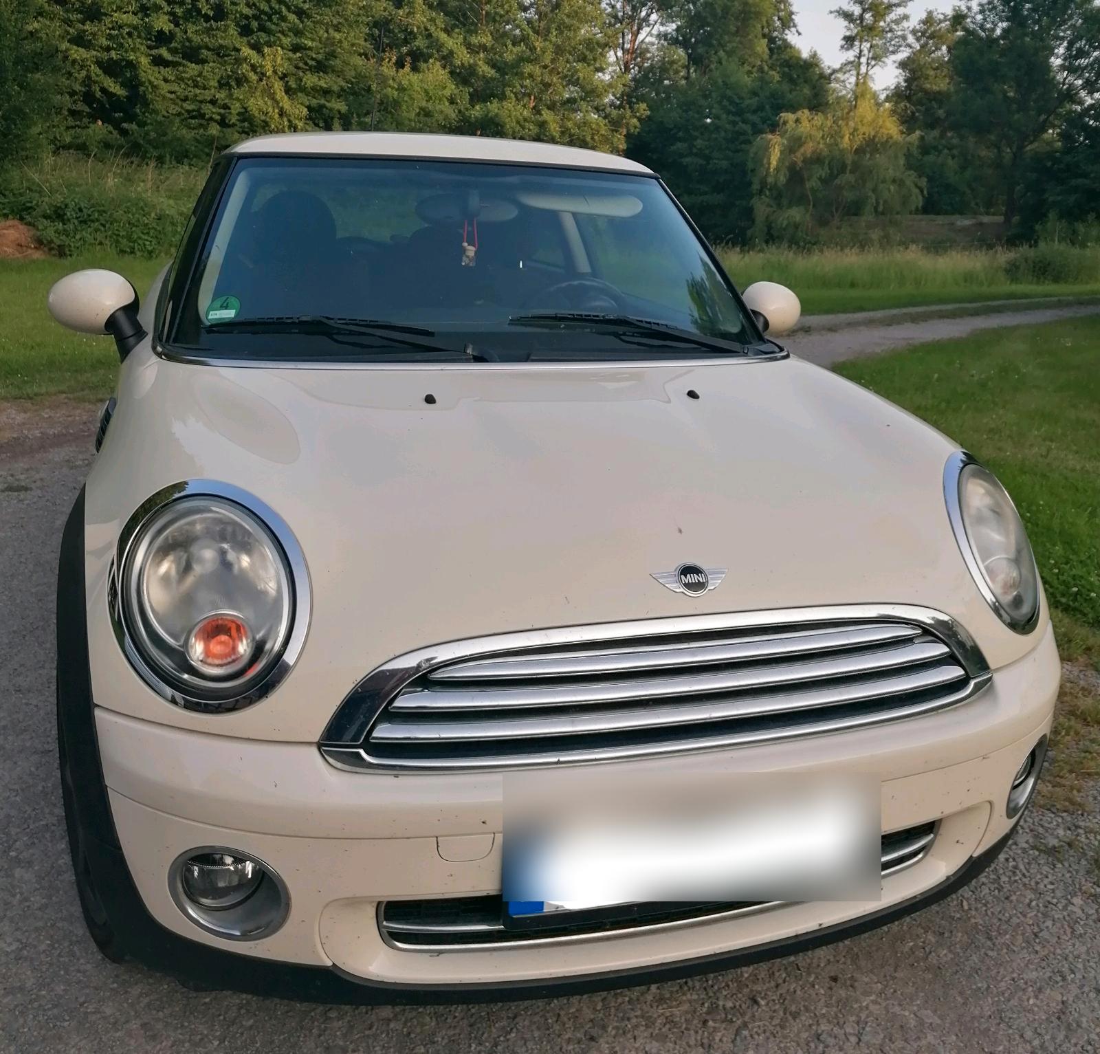 Abbildung des Autos Mini One 1.6L | TÜV bis …