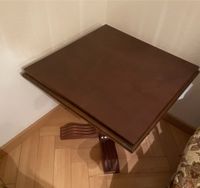 Quadratischer Tisch aus Holz Hessen - Babenhausen Vorschau