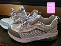 Sportschuhe Sneaker mit Glitzer Gr 40 Neu Dortmund - Hostedde Vorschau