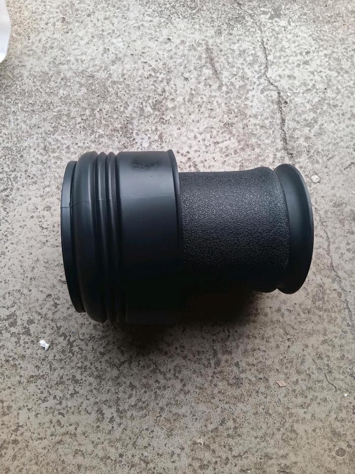Neu bmw x5 f15 x6 f16 Luftbalg Airmatic Luftfederung hinten in Herten
