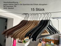 Holz Kleiderbügel • 15 Stück Hessen - Aßlar Vorschau