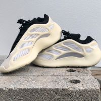 Adidas Yeezy 700 V3 Azael - Neu - Gr. 44 2/3 Rheinland-Pfalz - Kindsbach Vorschau