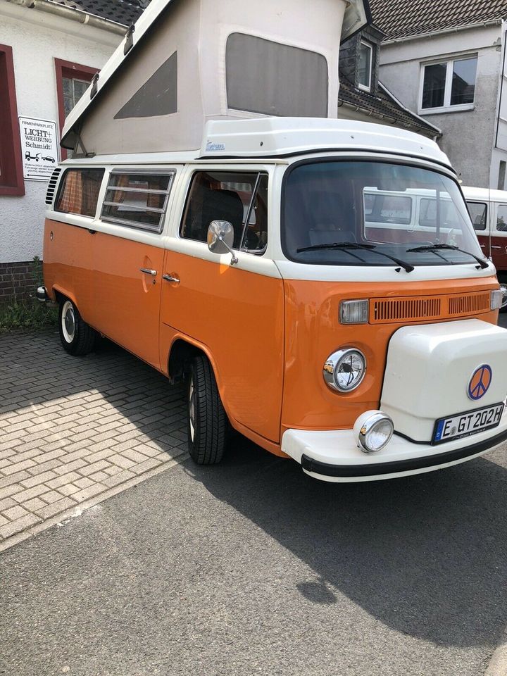 VW Bus T2 Camper für eine Nacht mieten in Bochum