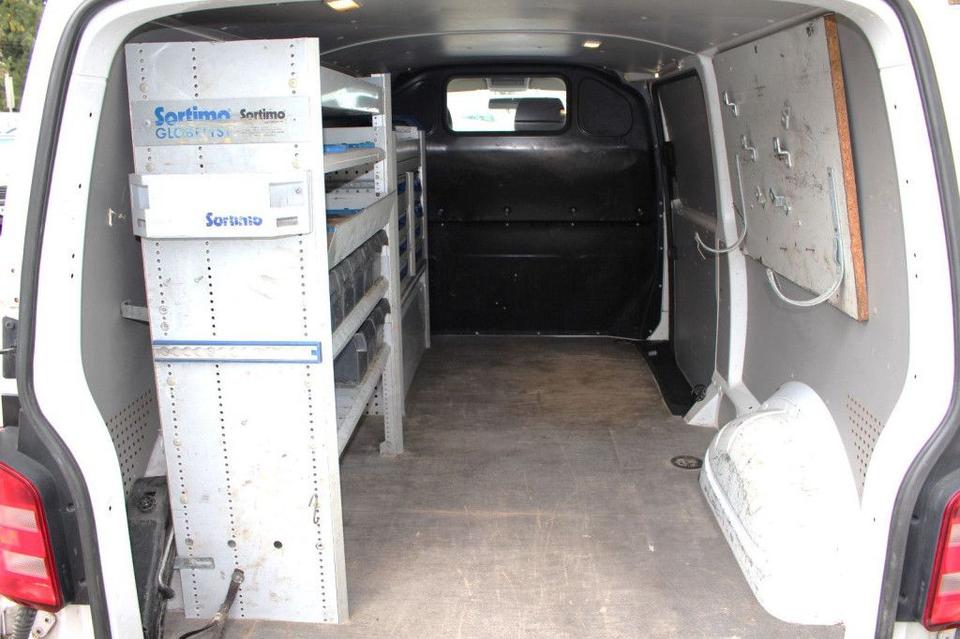 Volkswagen T6 Transporter Kasten-Kombi Kasten lang*KLIMA* in Leipzig