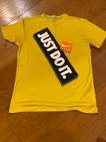 Nike T-Shirt Größe M Herren Bayern - Heroldsberg Vorschau