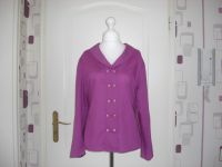 Langarm Bluse beere fuchsia pink Vintage Goldknöpfe 42 44 Hessen - Großenlüder Vorschau