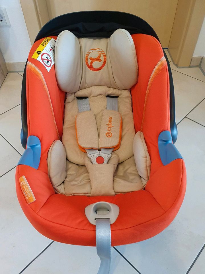 Kindersitz Babyschale Cybex Aton M in Pforzen