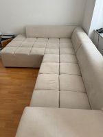 Couch in beige 3,03 Meter lang Hessen - Neu-Isenburg Vorschau