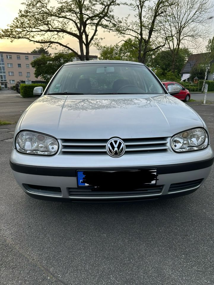 VW Golf 4 mit TÜV bis 03/2026 in Hamm