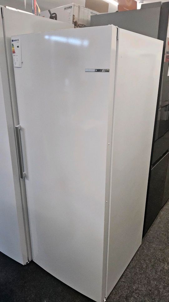 BOSCH Gefrierschrank GSN54AWCV, 176 cm hoch, 70 cm breit in Bonn