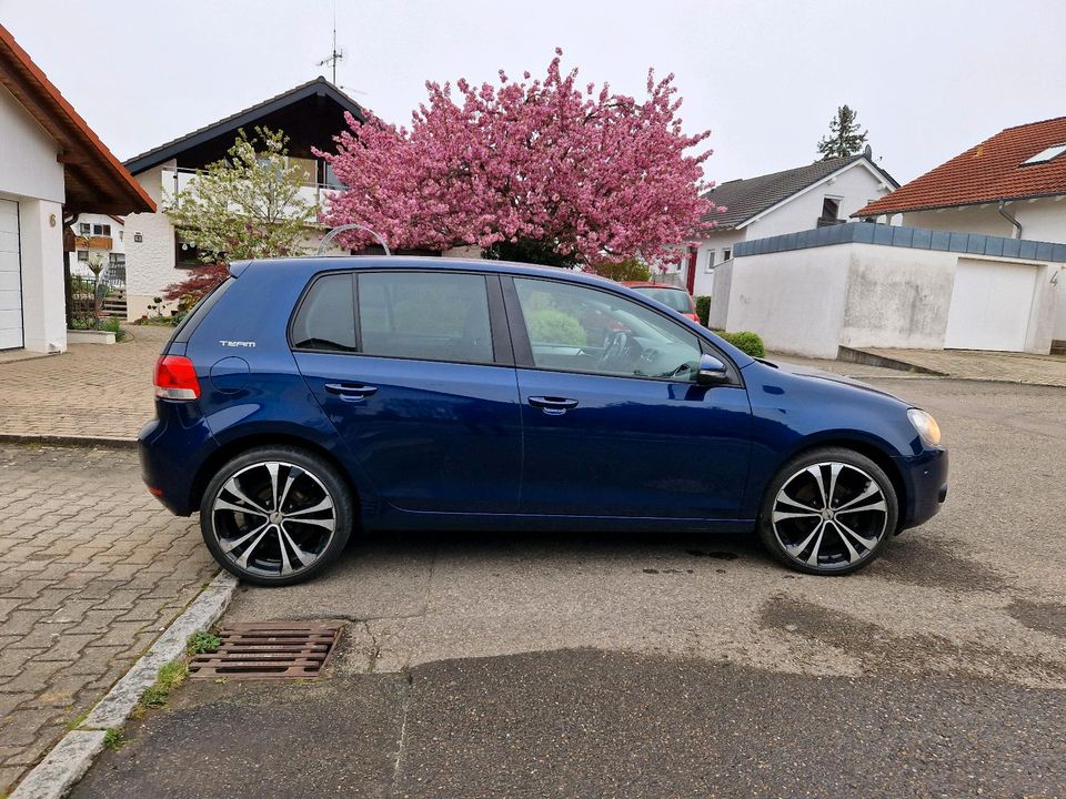 VW Golf VI 1.4 TSI / Navi / Tempo / 19 Zoll / PDC Vorne & Hinten in Tübingen