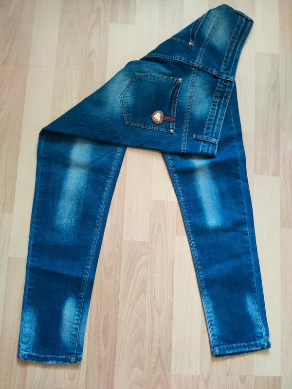 LOVE MOSCHINO tolle Damen Jeans 100% Orig. Made in Italy Gr. 29 in Plochingen