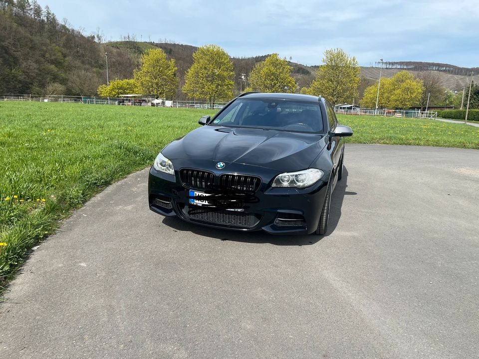 BMW M550D XDrive Touring F11 LCI M550 Diesel HU neu in Arnsberg