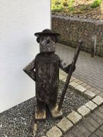 Holzfigur Garten Deko Zwerg Wichtel Nordrhein-Westfalen - Plettenberg Vorschau