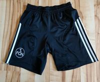 Adidas 1. FCN kurze Sporthose kurze Fußball Hose Gr. S / 170/176 Bayern - Fürth Vorschau