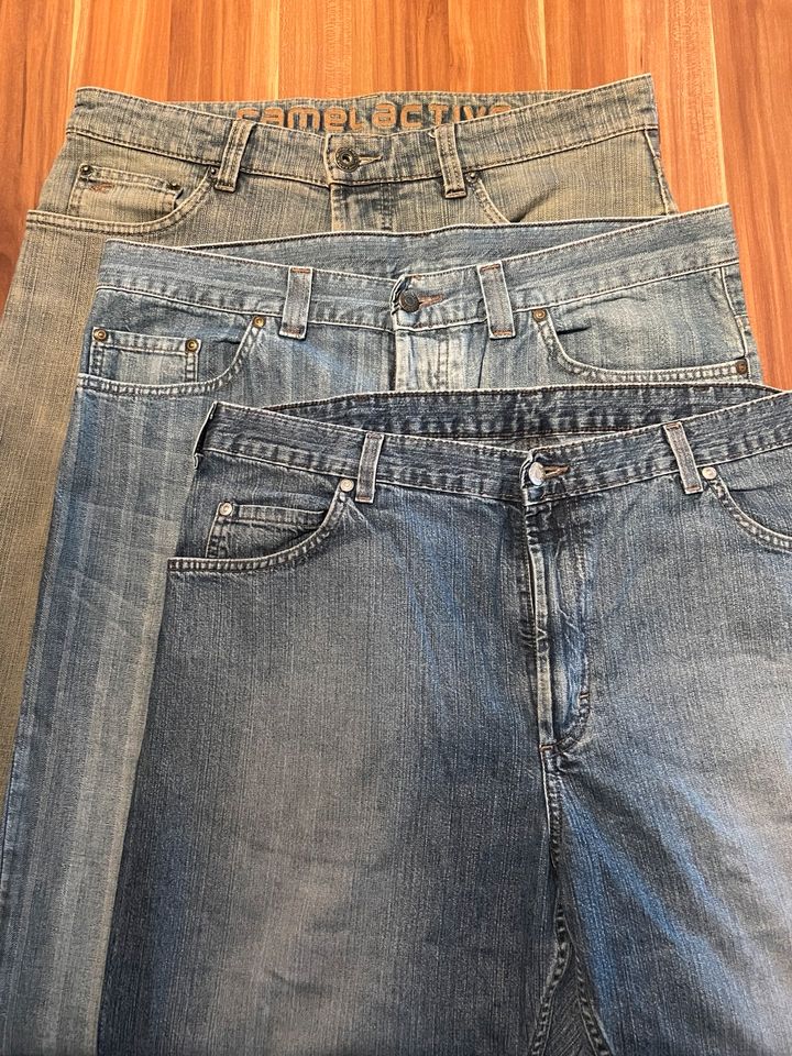 Herrenjeans Joop Jeans und Camel Aktive im Set in Schorndorf