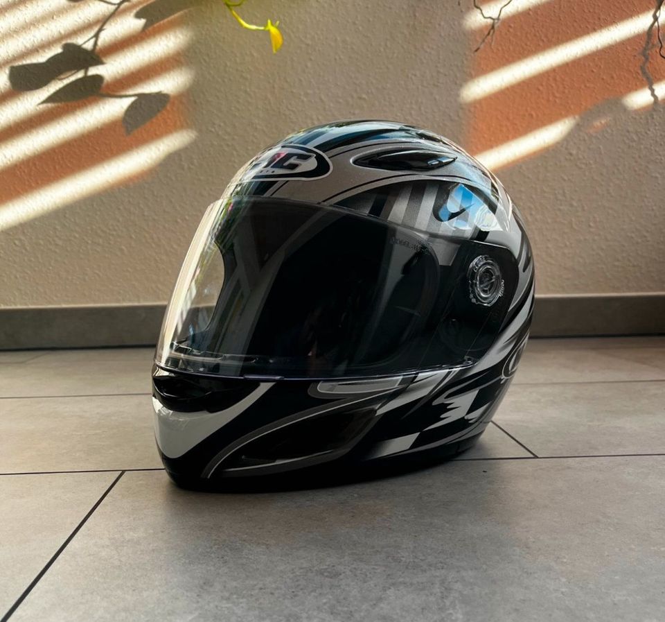 Kinder-Motorradhelm von HJC in Worms