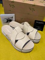 Ilse Jacobsen Sandalen Slipoer 40 Tulip Creme NEU OVP Nordrhein-Westfalen - Solingen Vorschau