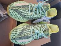 Adidas Yeezy Boost 350 V2 Hessen - Gießen Vorschau