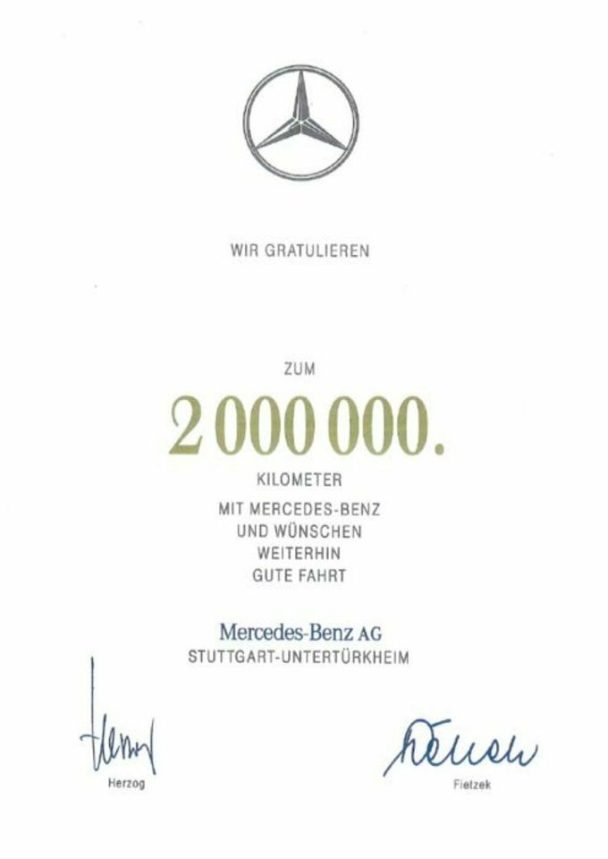 Polierter Mercedes Benz  333 8K Gold Pin 2000000 -  2.000.000 Km Neuwertig Top Versand DHL Händler Geschenk Echt in Igel