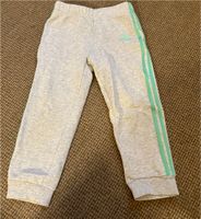 Adidas Mädchen Jogging Hose in Gr. 98 Niedersachsen - Helmstedt Vorschau