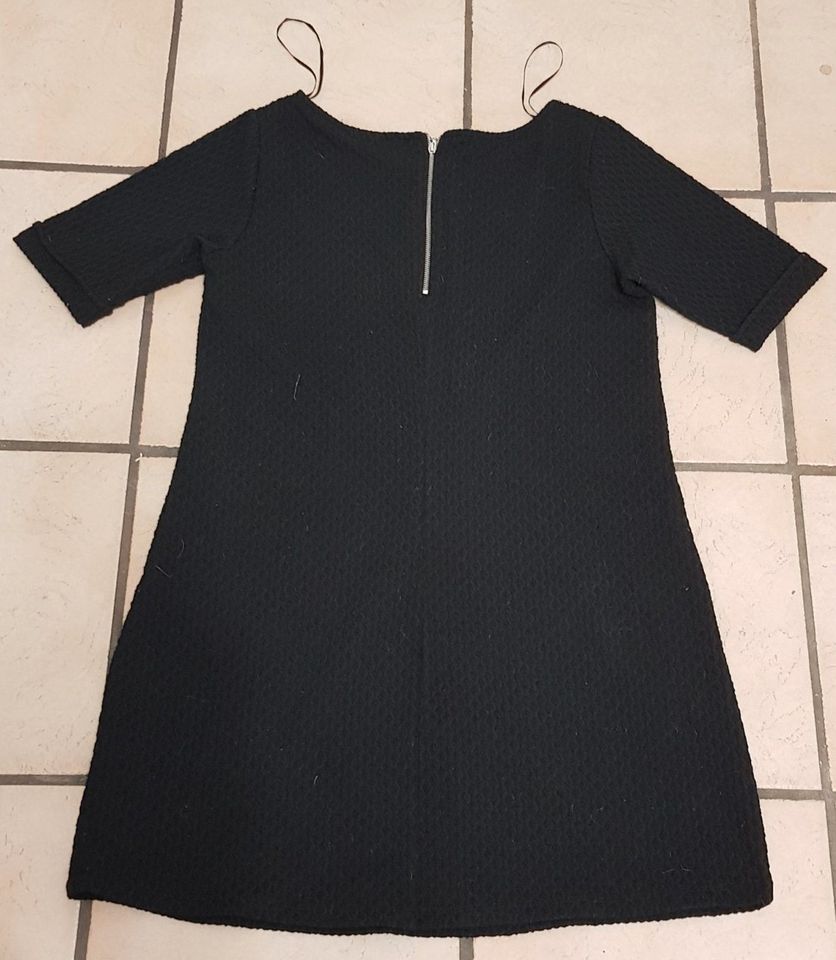 Yessica Etuikleid Gr. M Damen Kleid Abendkleid Cocktailkleid in Overath