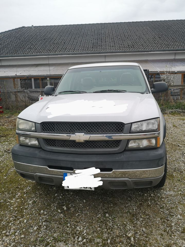 Chevrolet Silverado Pick up in Tangstedt 