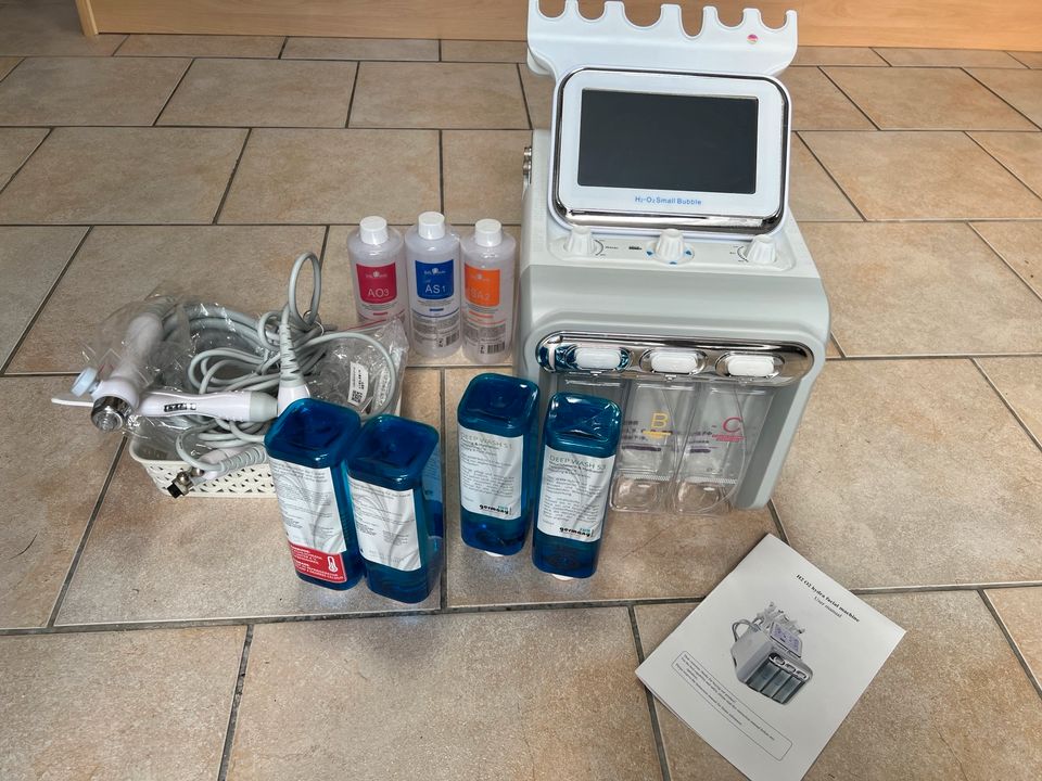 Aquafacial Hydrafacial Kosmetik Kosmetikgerät Gesichtsbehandlung in Mainburg