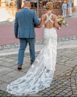 Traumhaft schönes Brautkleid, Hochzeitskleid, Schleppe, Hochzeit Niedersachsen - Isernhagen Vorschau