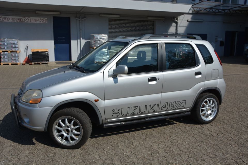 Suzuki Ignis 4WD / KLIMA/ TÜV 12/25 in Düsseldorf