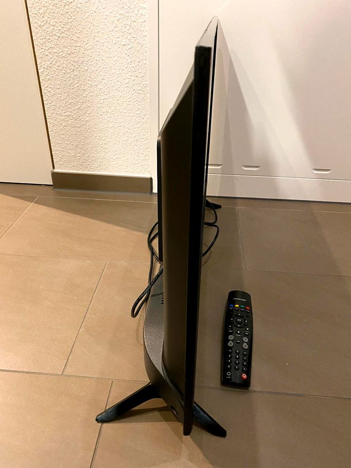Strong SRT 32HB3003 (32"/80 cm) - HD-Ready Fernseher TV in Vaihingen an der Enz