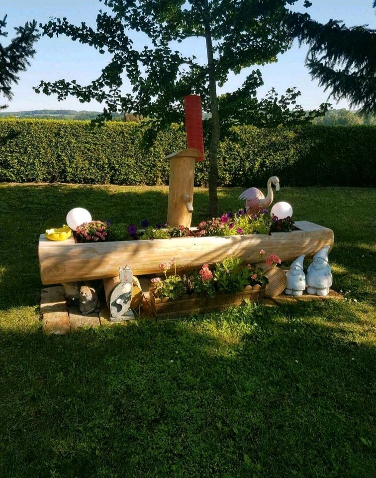 holzmöbel, Gartenmöbel,holzbank,Brunnentröge,Gartenbank,Brennholz in Dingolfing